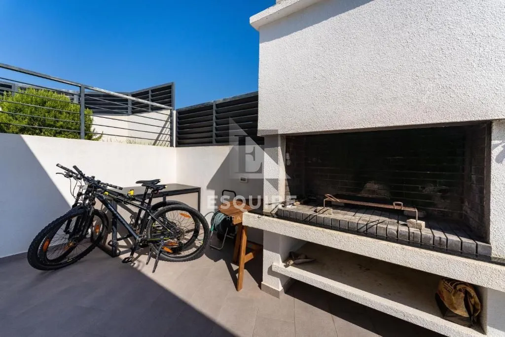 diklo - vila s bazenom i panoramskim pogledom na more i otoke - 200m2 - slika 5