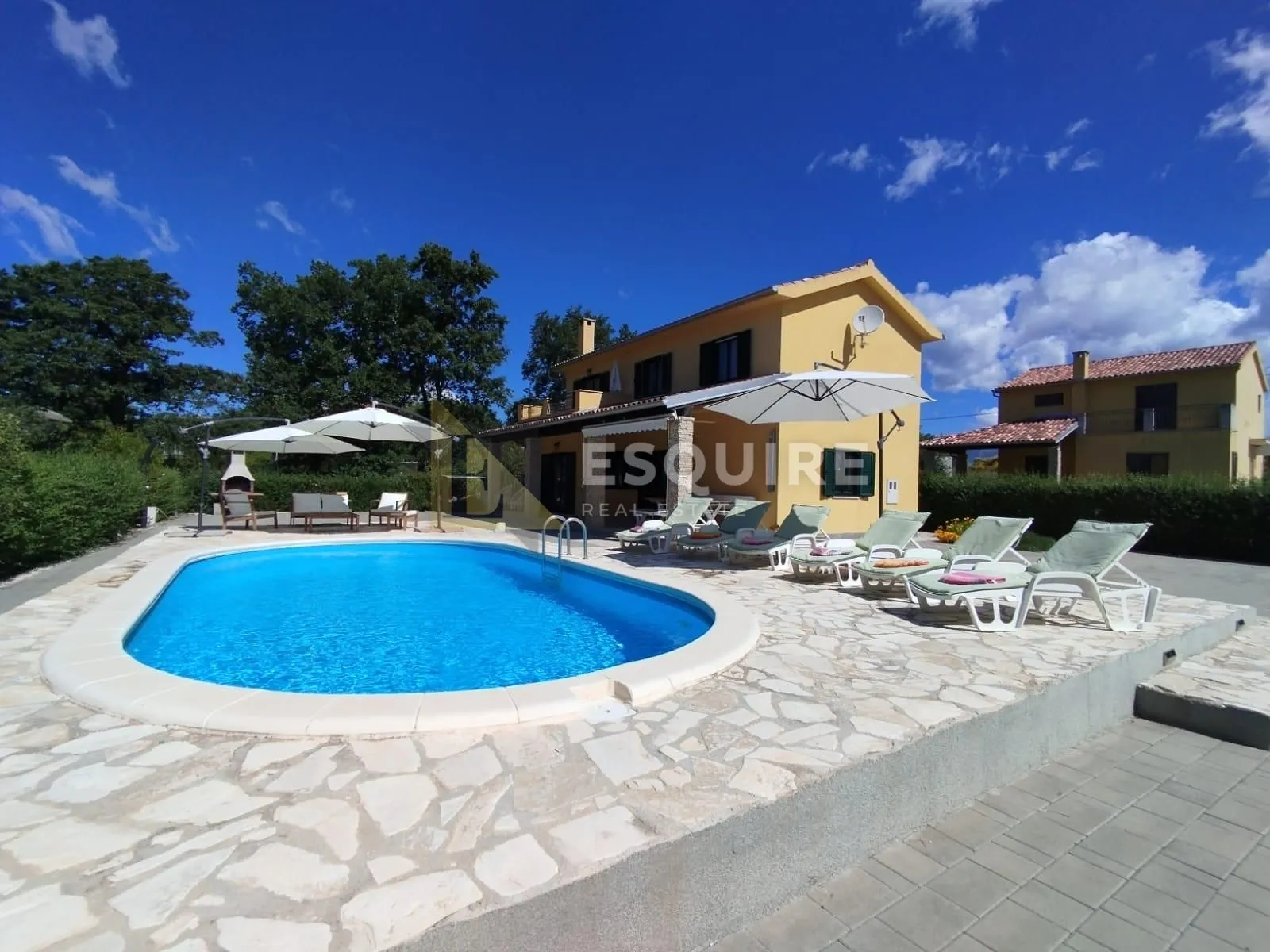 radovin - četverosobna vila katnica s bazenom - 170m2 - slika 2
