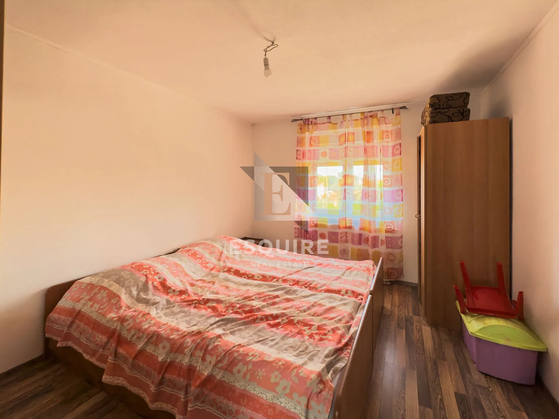 zemunik donji - samostojeća katnica s velikim dvorištem - 260m2 - slika 10