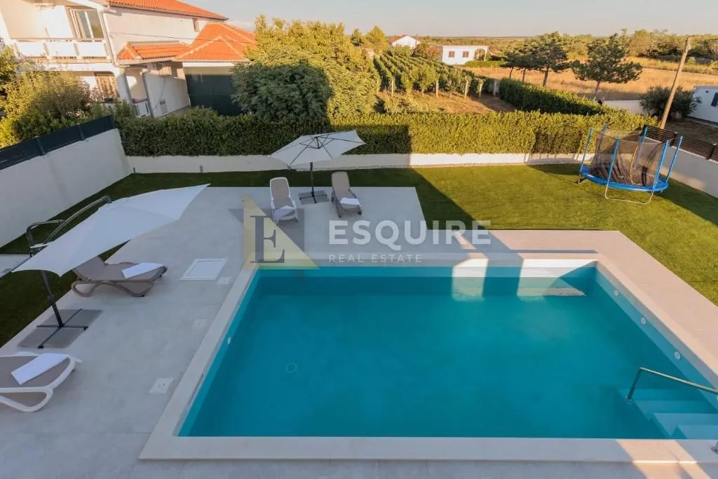 vrsi - moderna vila od 170 m2 s bazenom!! - slika 6