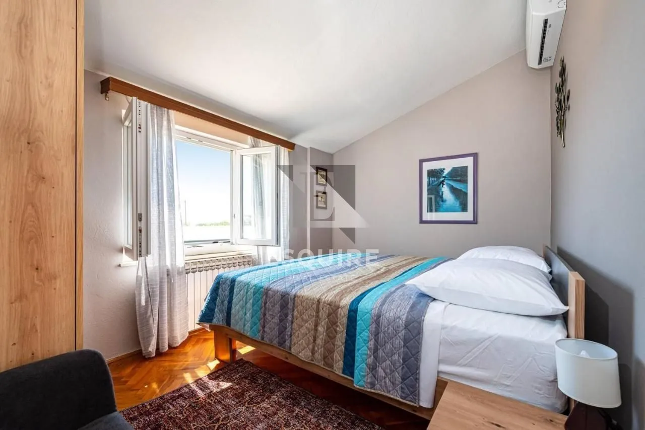 zadar - kuća sa bazenom i pogledom na terenu od 1200m2 - slika 33