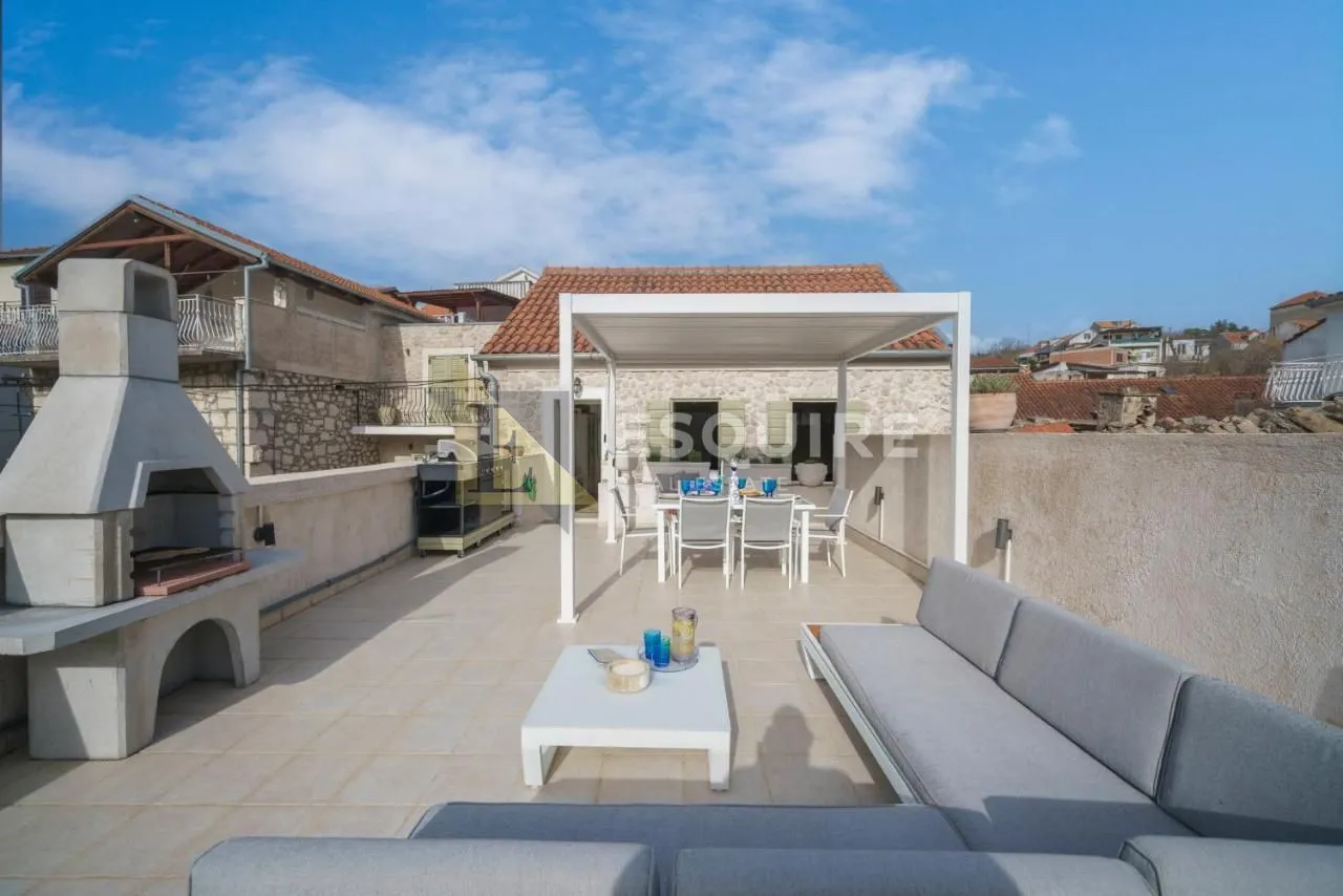 zaton - šibenik - prvi red uz more - luxury stone house - slika 25