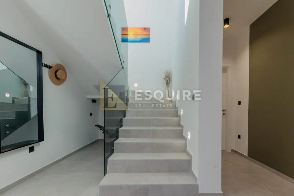 vrsi - moderna vila od 170 m2 s bazenom!! - slika 25