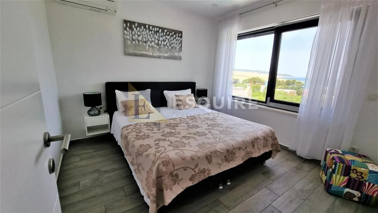 rovanjska - vila katnica s bazenom i velikim vrtom u blizini mora - 270m2 - slika 39