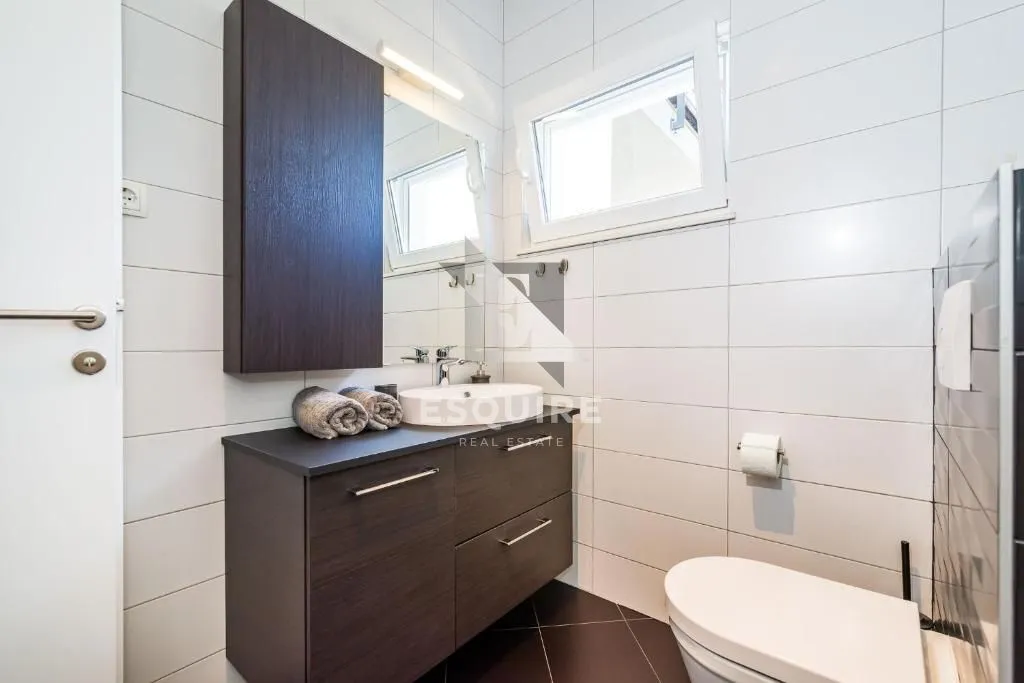 diklo - vila s bazenom i panoramskim pogledom na more i otoke - 200m2 - slika 14