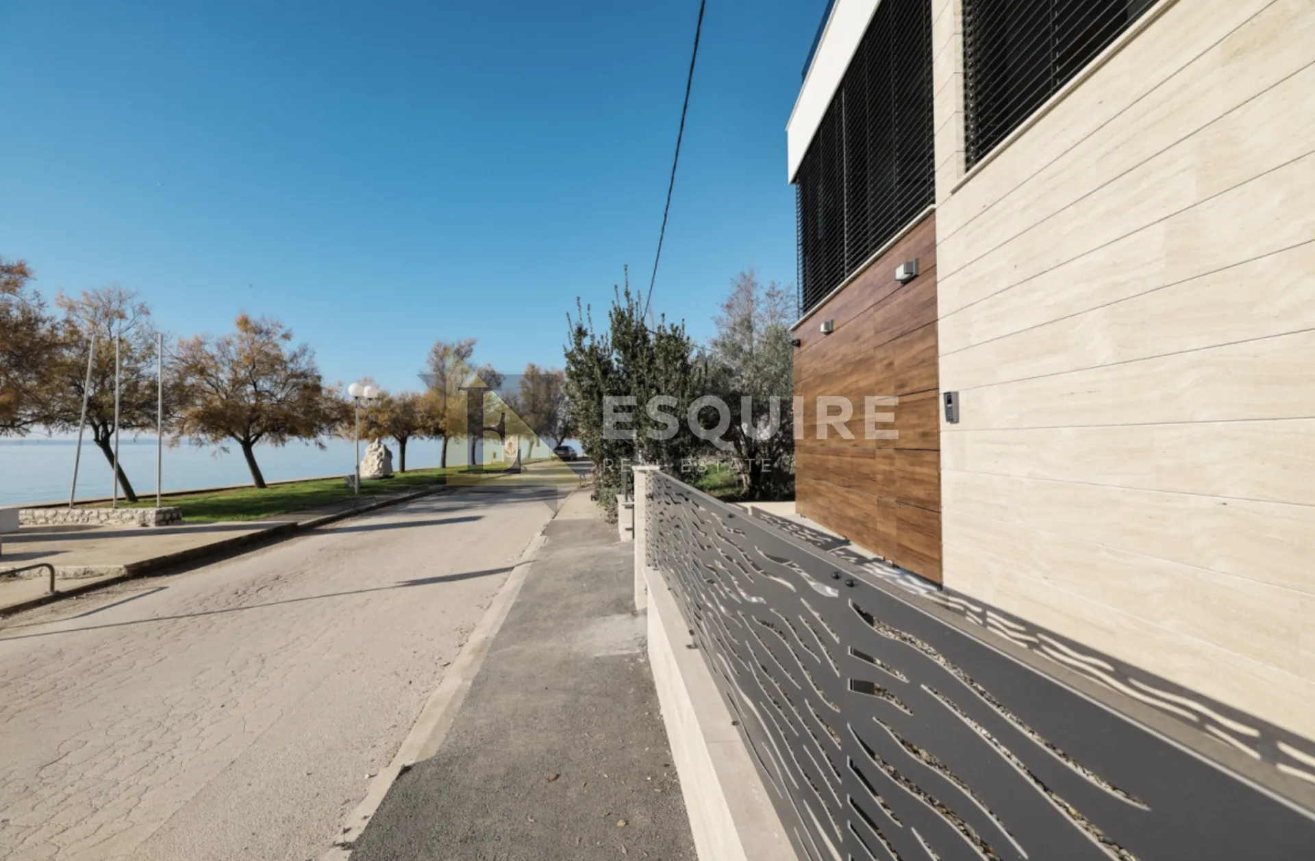 zadar - diklo - četverosobna vila 1. red do mora - 150m2 - slika 40