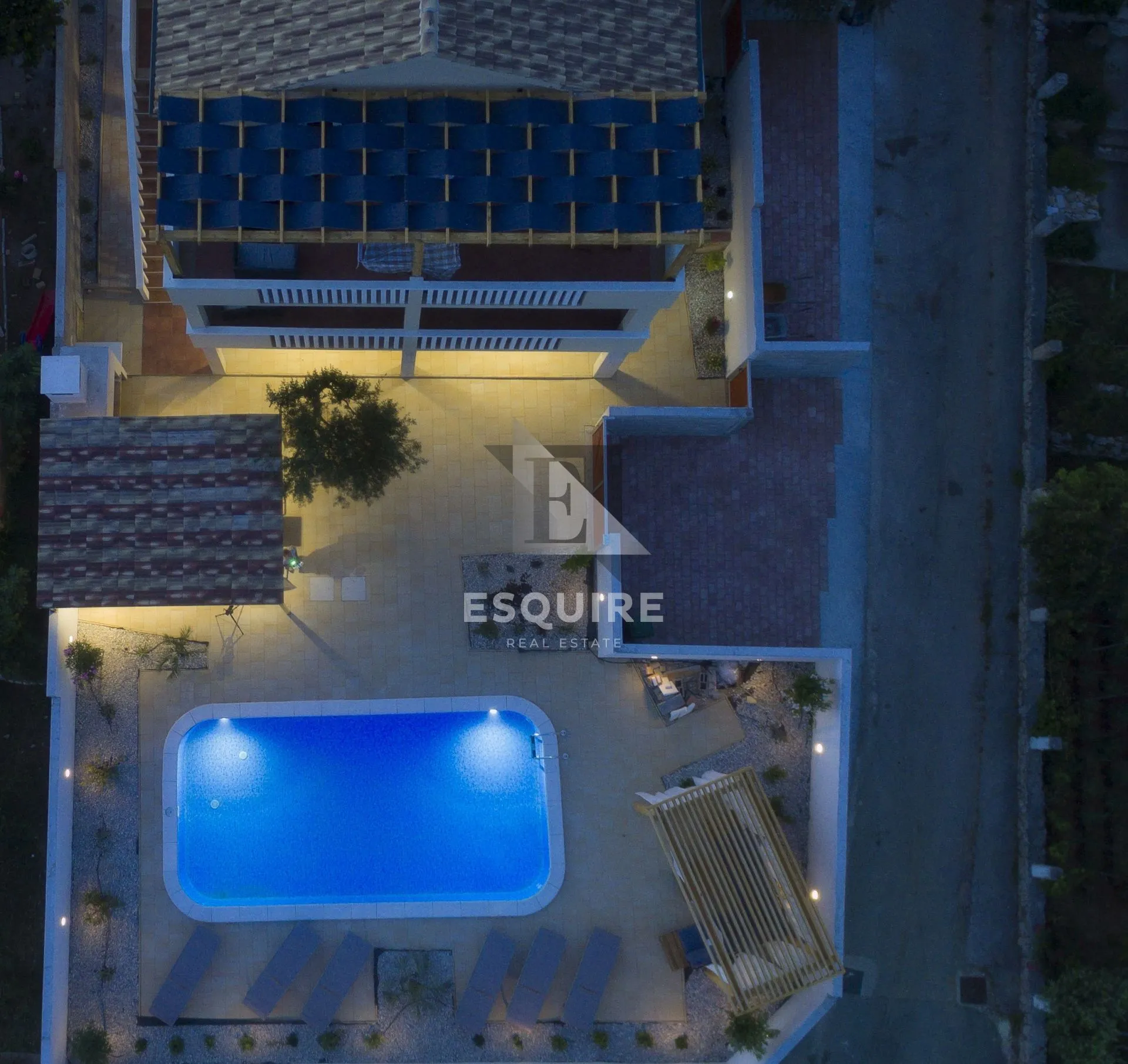 zadar - posedarje impozantna villa sa bazenom - 280m2 - slika 33