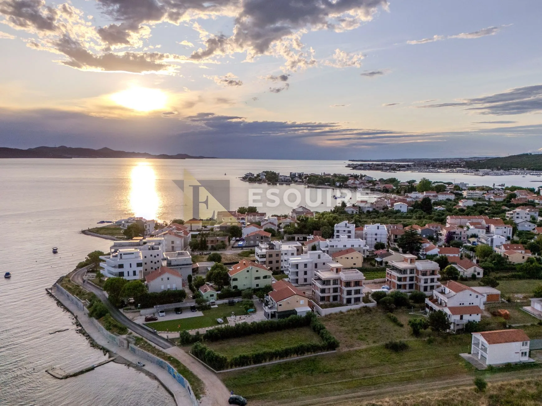 zadar - sukošan trosoban stan s01 u prizemlju s vrtom, 60 m od mora!! - slika 9