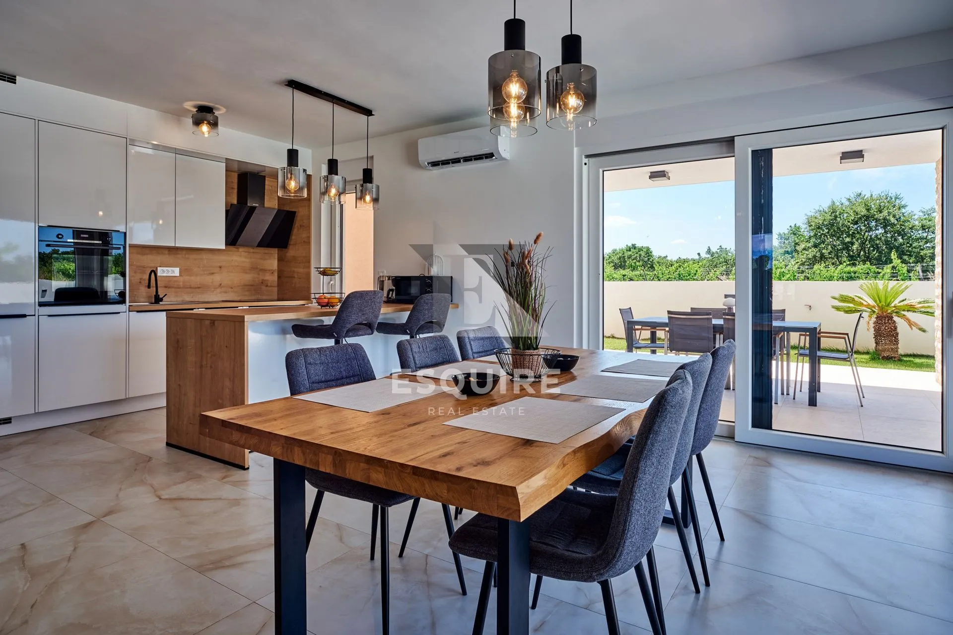 nin - žerava - moderna trosobna vila s bazenom - 188m2 - slika 23