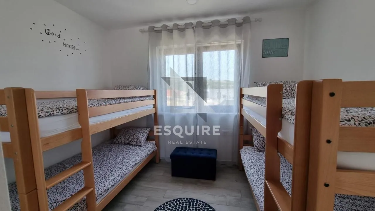 rovanjska - vila katnica s bazenom i velikim vrtom u blizini mora - 270m2 - slika 13