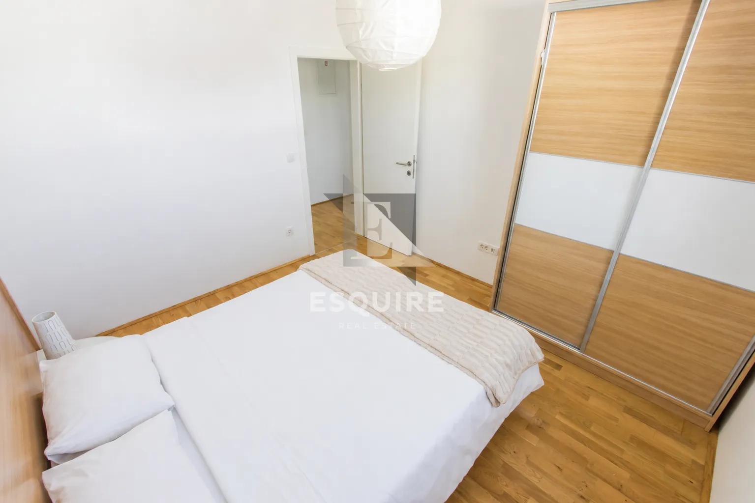 privlaka – namješten apartman c2 u prizemlju s velikim vrtom, 90 m od mora!! - slika 10