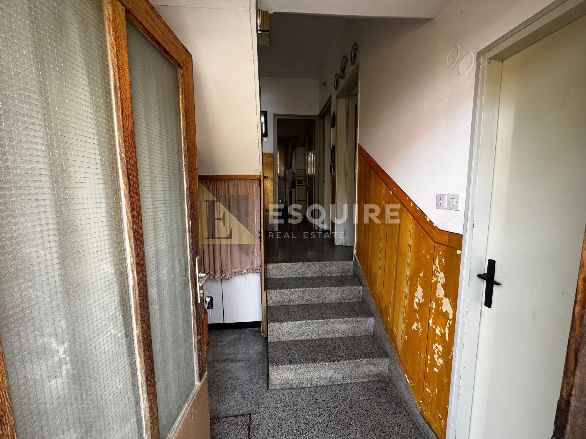 zadar-borik, duplex kuća na odličnoj lokaciji sa dva stana!! - slika 17