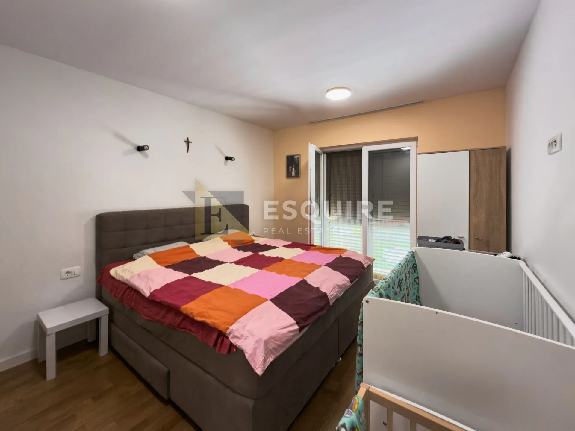 murvica - trosobna prizemnica s velikom okućnicom i bazenom - 235m2 - slika 14