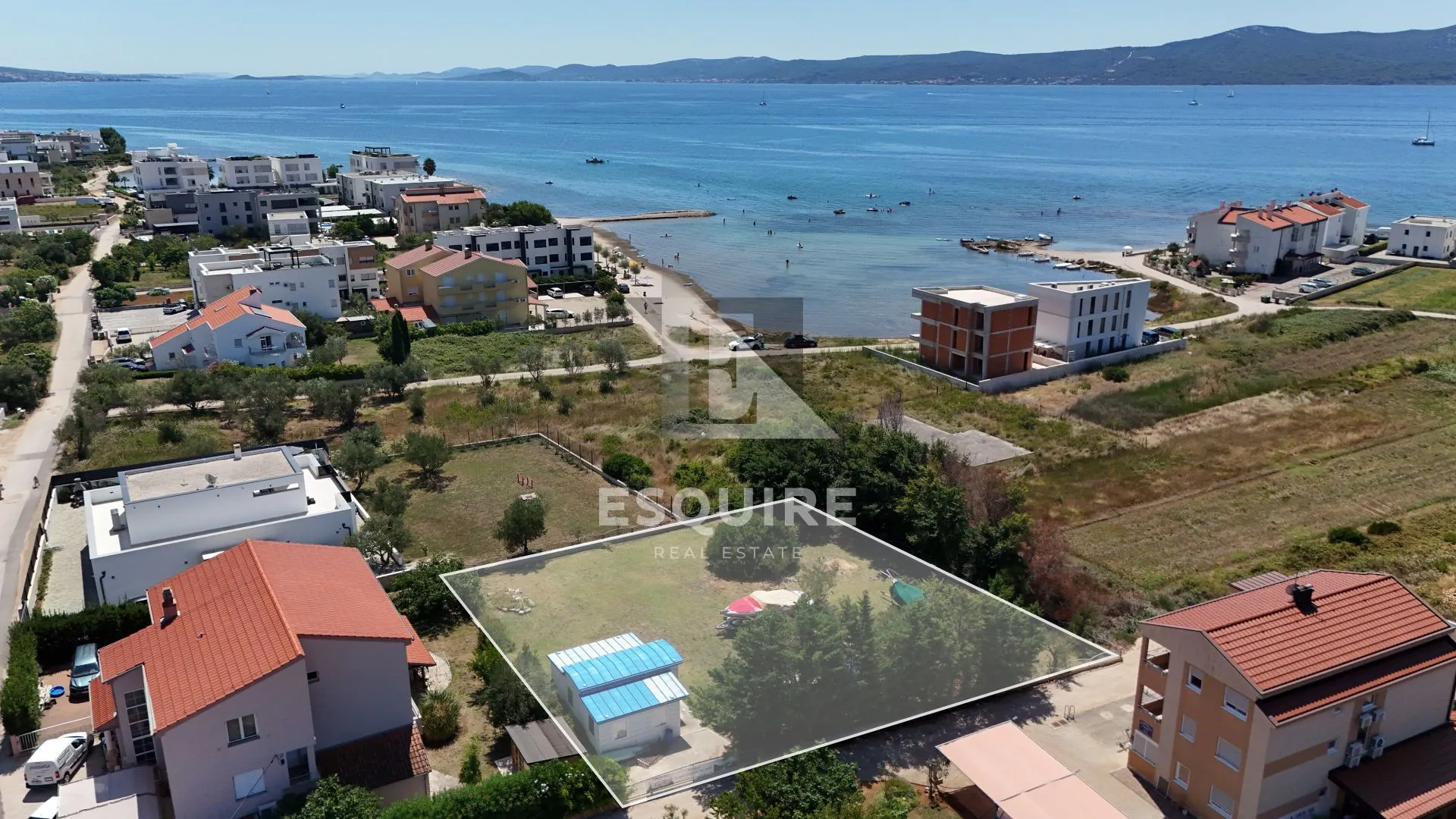 SUKOŠAN - Građevinsko zemljište sa gotovim projektom luksuzne novogradnje - 1130m2