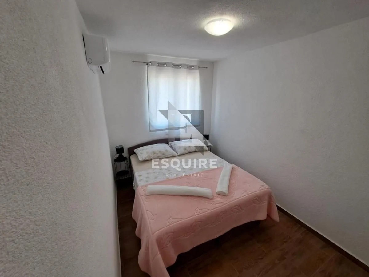 zadar - maslenica stan s pogledom na more i vrtom! prilika - slika 13