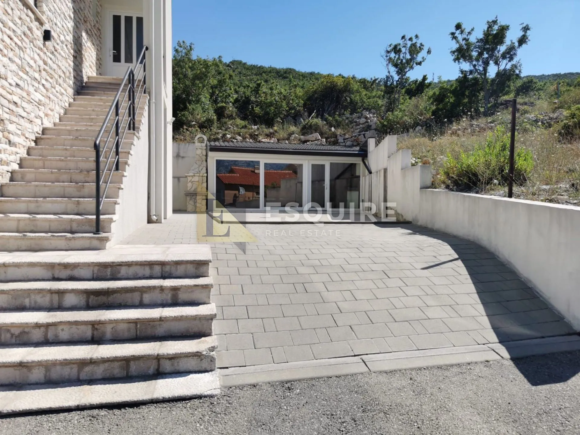 vinjerac - dvosoban apartman u prizemlju + konoba i vrt - 63m2 - slika 15