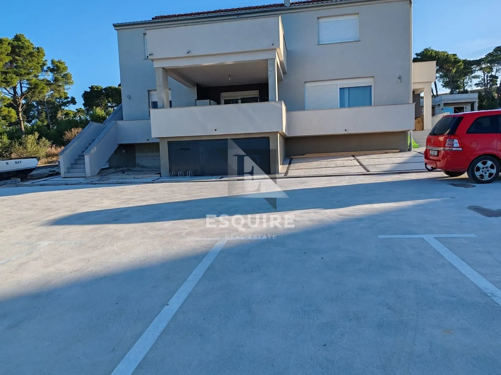 bibinje - prilika trosoban stan s 4 parkirna mjesta, mogućnost podjele u dva stana - 149m2 - slika 17
