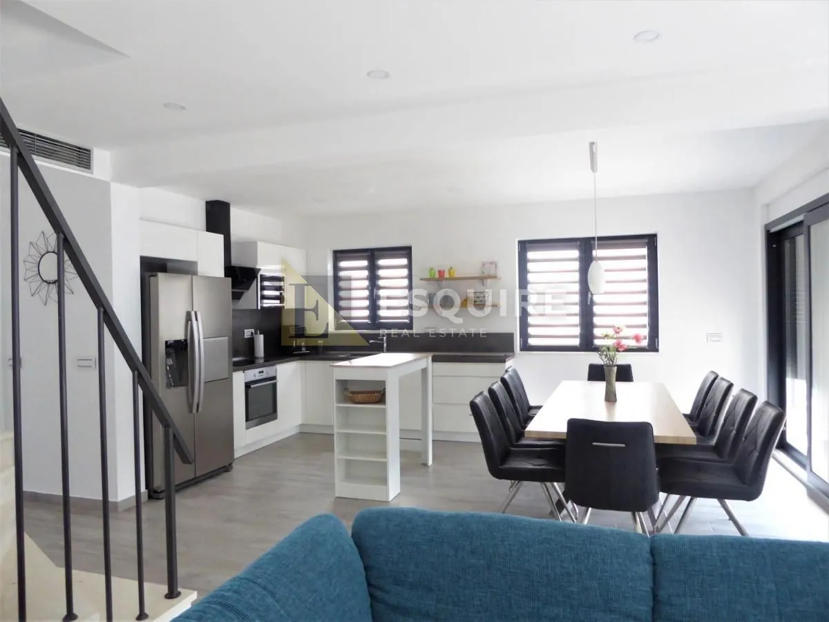 rovanjska - vila katnica s bazenom i velikim vrtom u blizini mora - 270m2 - slika 7