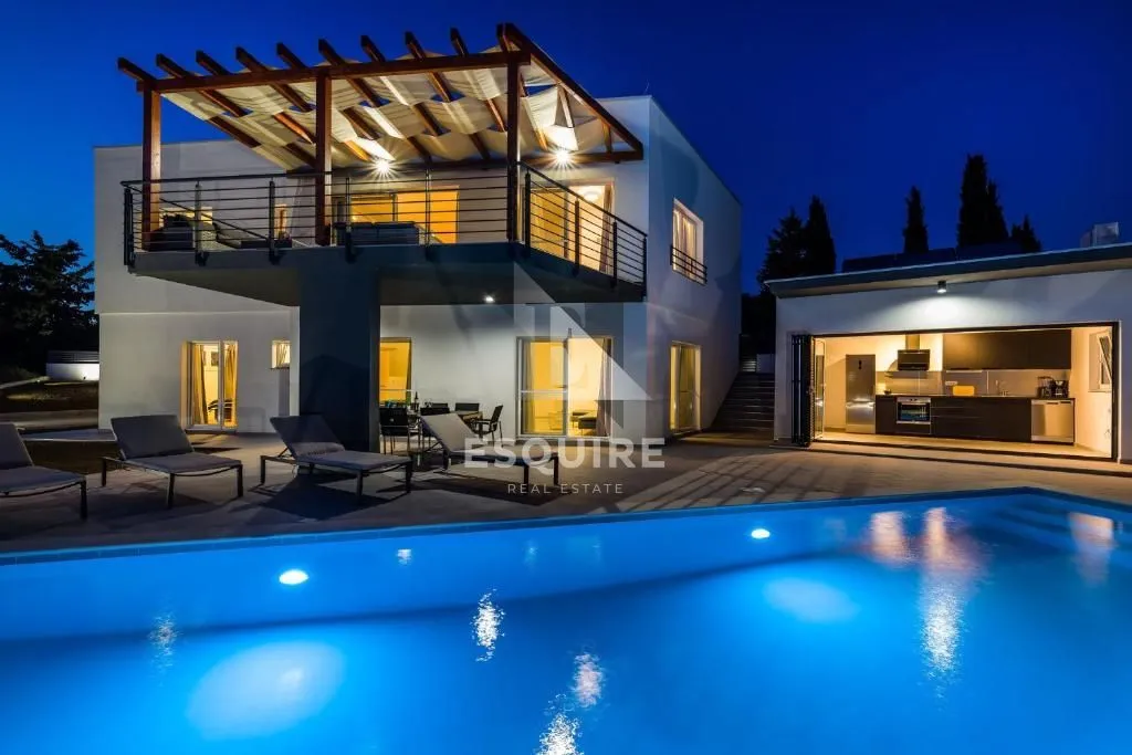 diklo - vila s bazenom i panoramskim pogledom na more i otoke - 200m2 - slika 44