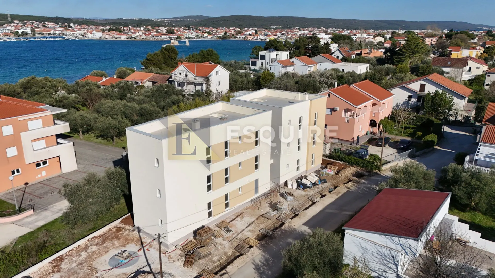 sukošan - trosoban stan u prizemlju s2 samo 60m od mora - 91m2 - slika 47
