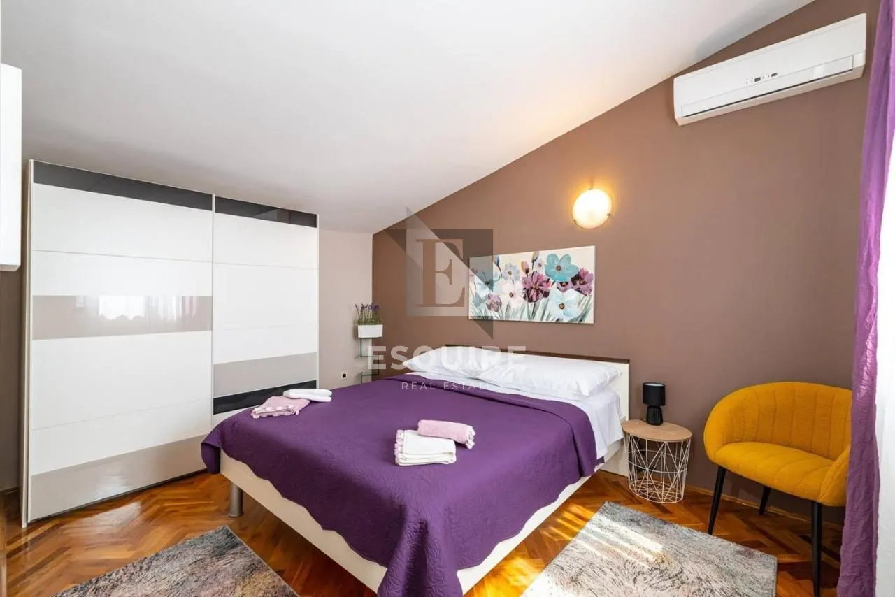 zadar - kuća sa bazenom i pogledom na terenu od 1200m2 - slika 36