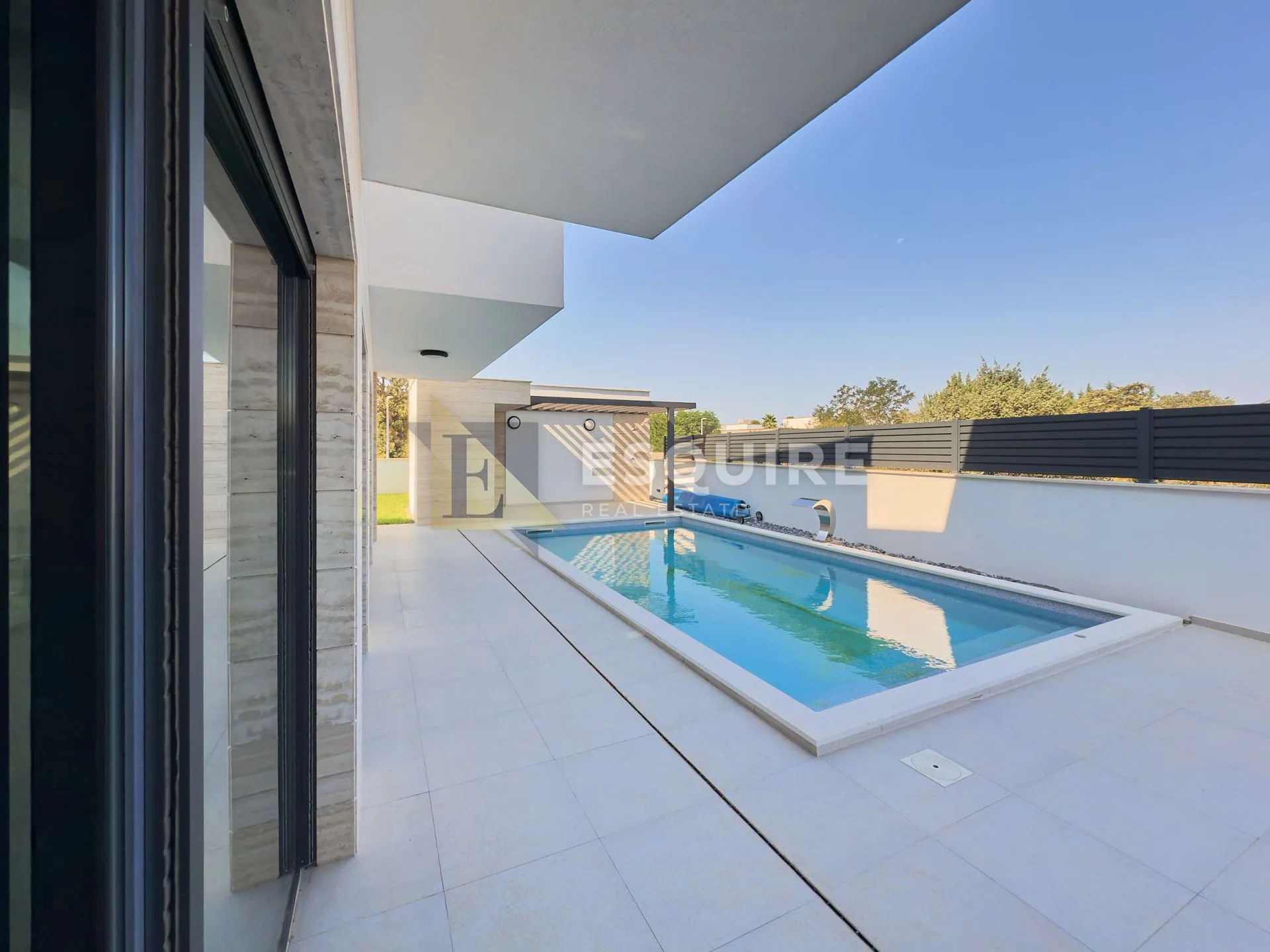 nin - zaton - moderna duplex vila s bazenom!! - slika 6