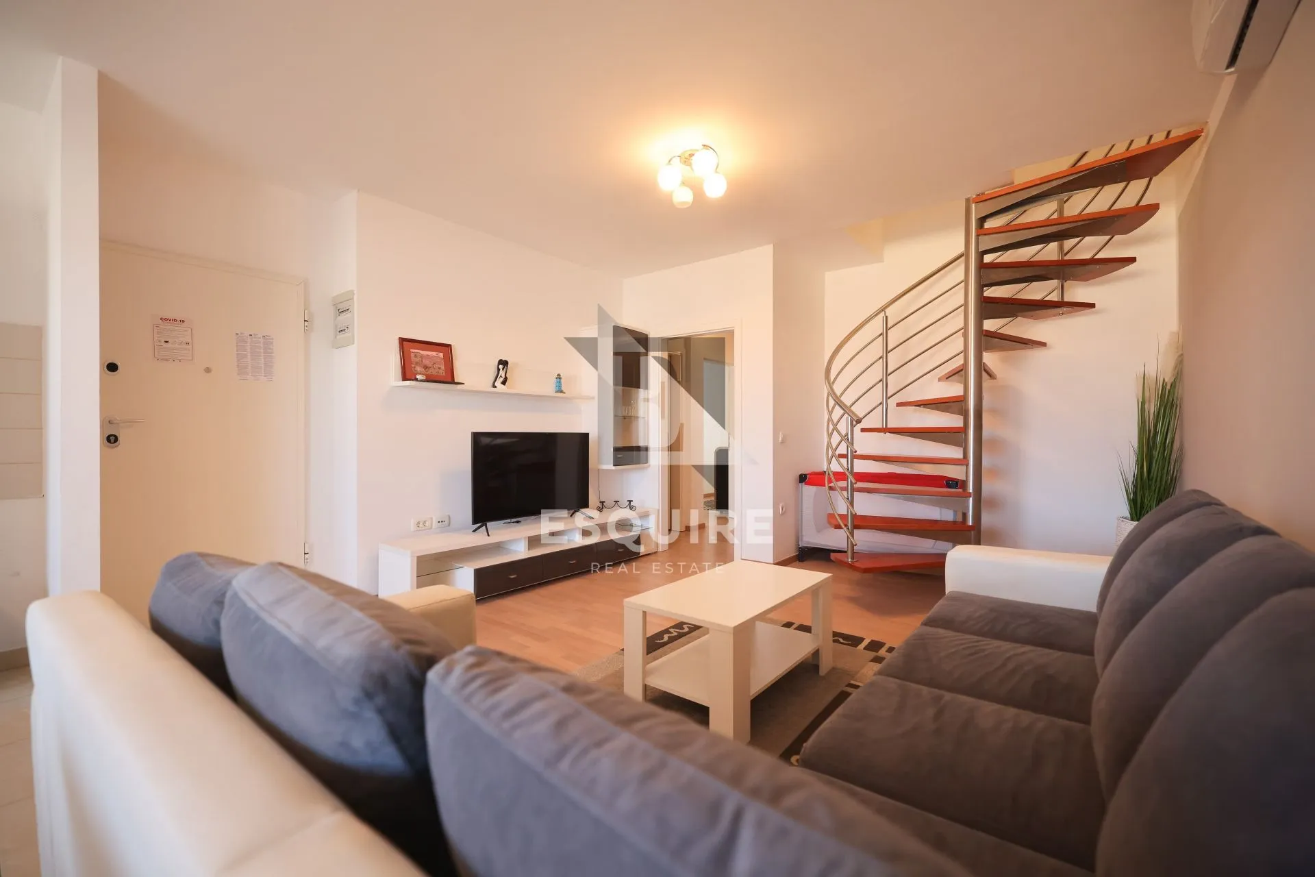zaton - nin dvoetažni namješten apartman 135,37 m² - 250 m od mora! - slika 13
