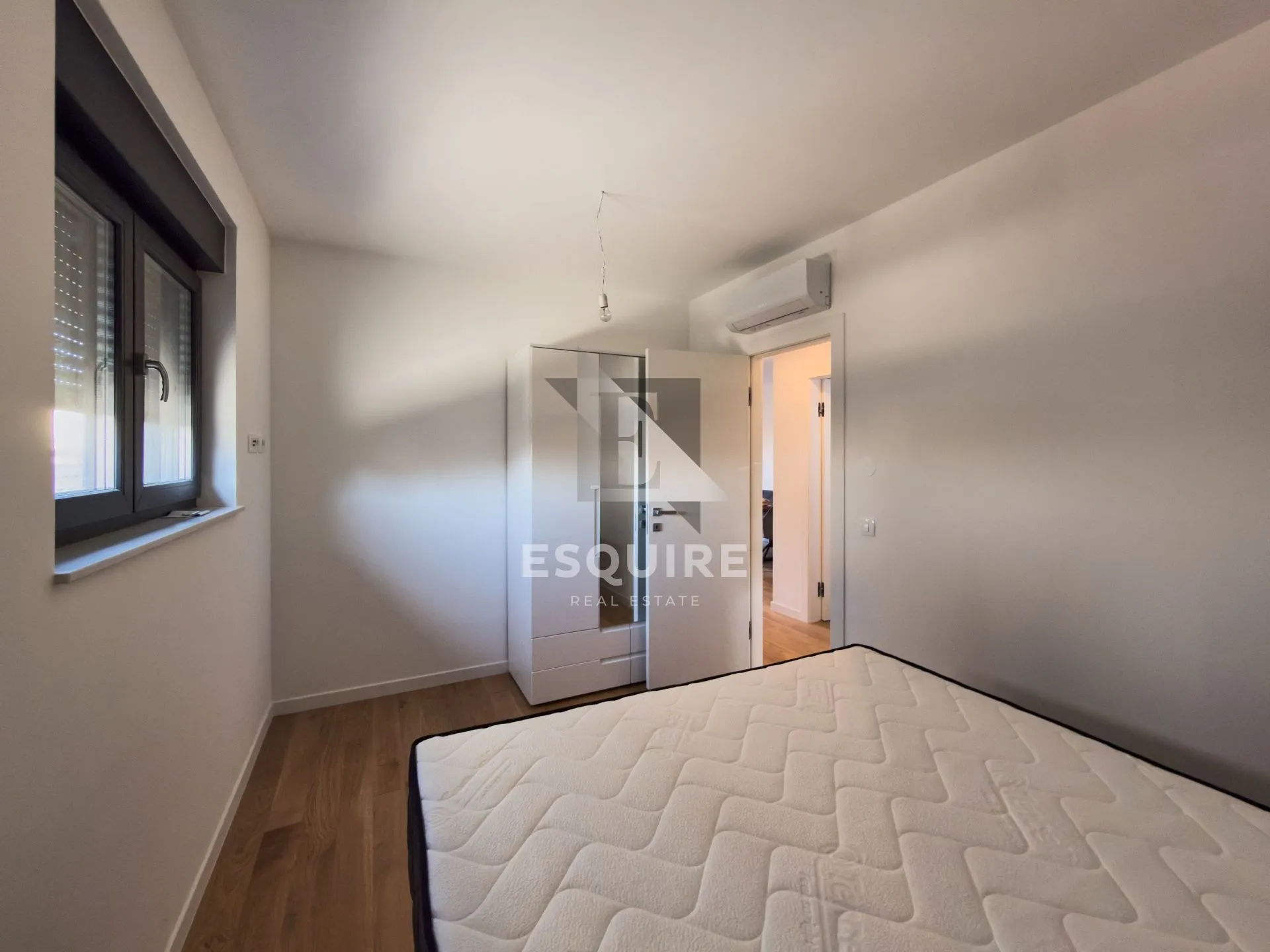 zadar - diklovac - trosoban namješten stan s vrtom i krovnom terasom - 141m2 - slika 11