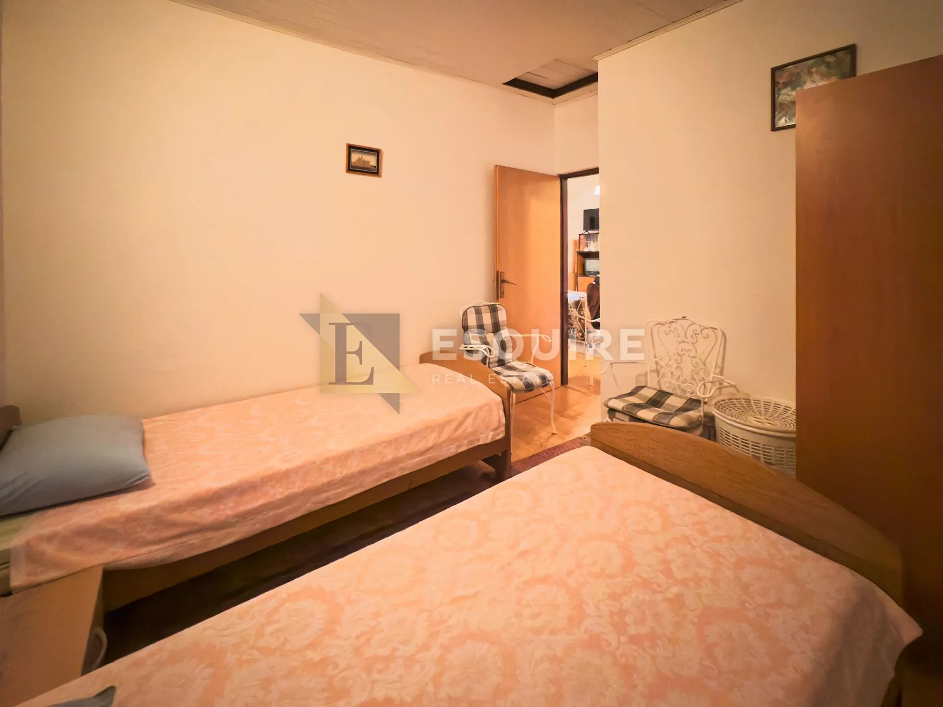 privlaka-sabunike, dvojna kuća s dva apartmana – 700 m od pješčane plaže!! - slika 29
