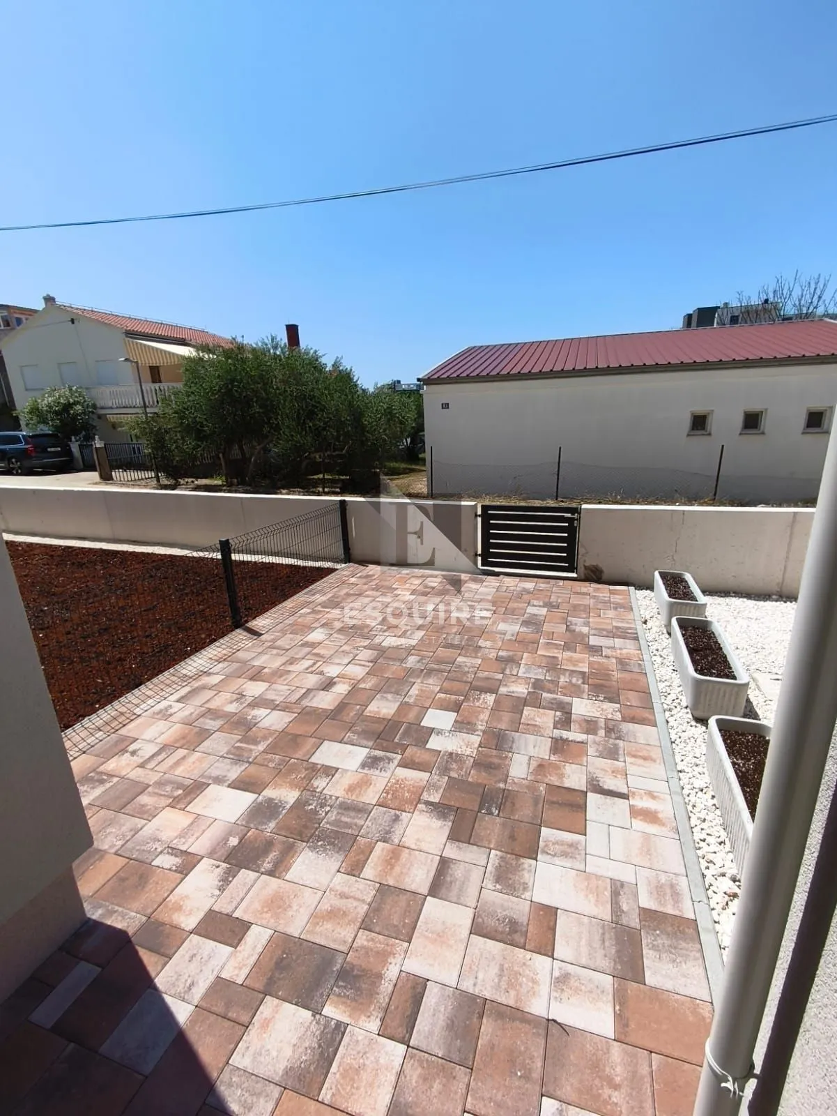 sukošan - trosoban stan u prizemlju s2 samo 60m od mora - 91m2 - slika 39
