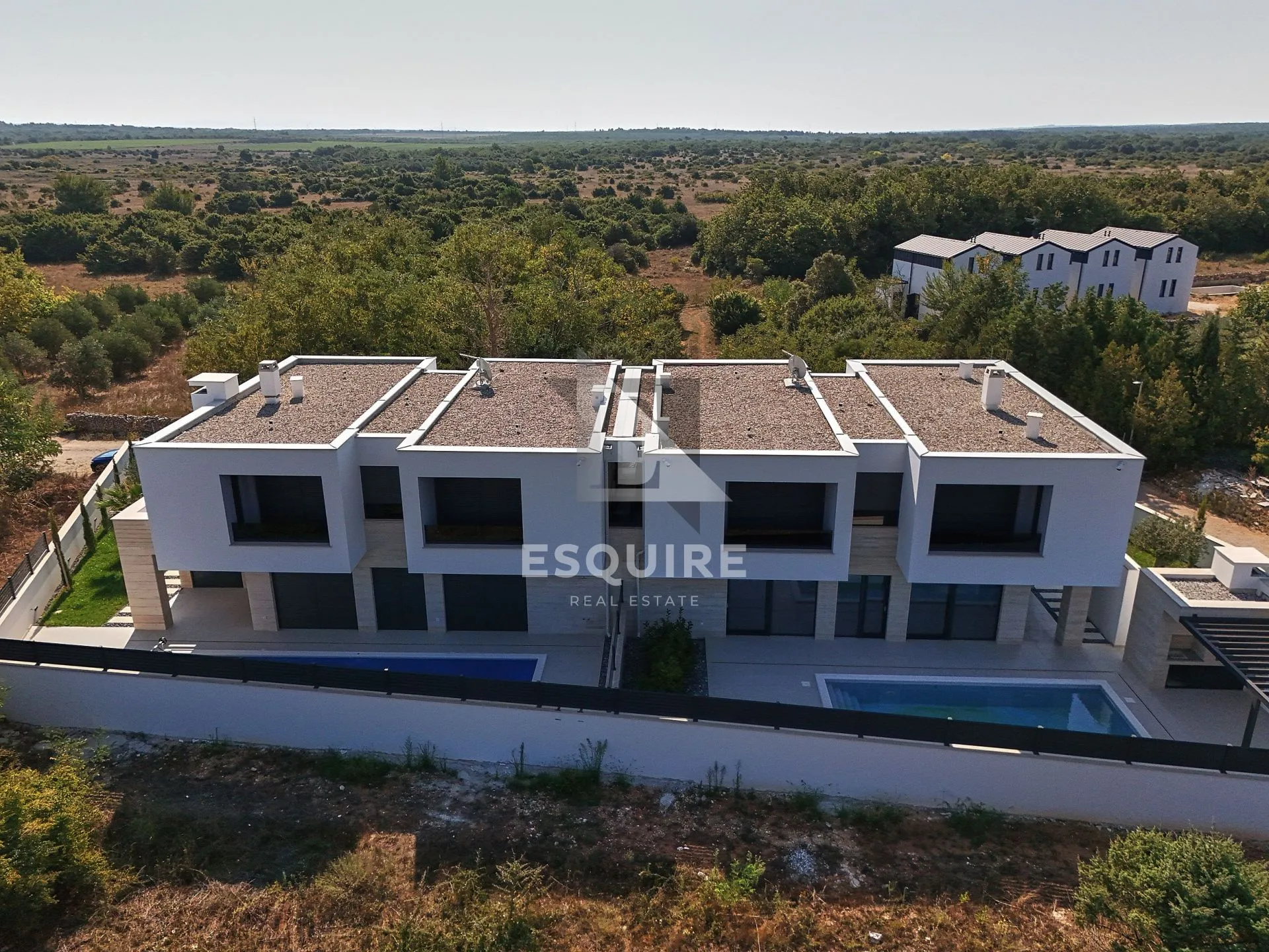 nin - zaton - moderna duplex vila s bazenom!! - slika 30