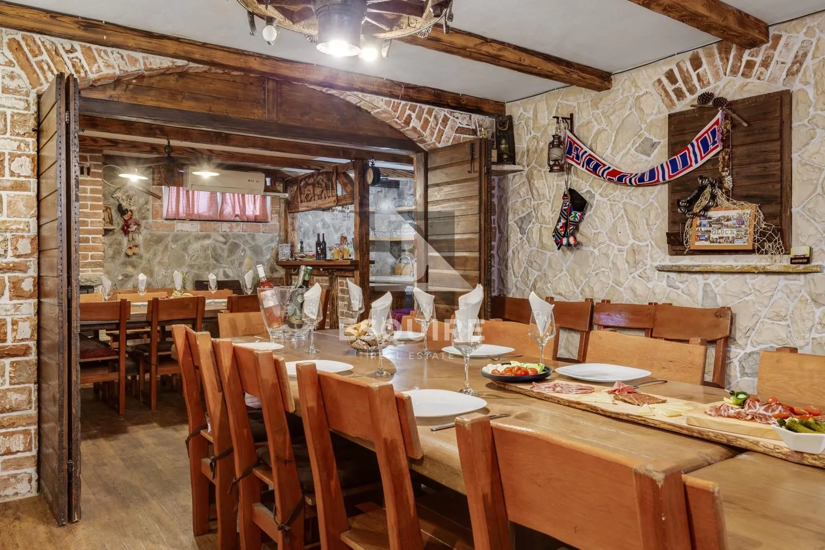zaton - luksuzna vila s bazenom, 8 spavaćih soba - 385m2 - slika 38