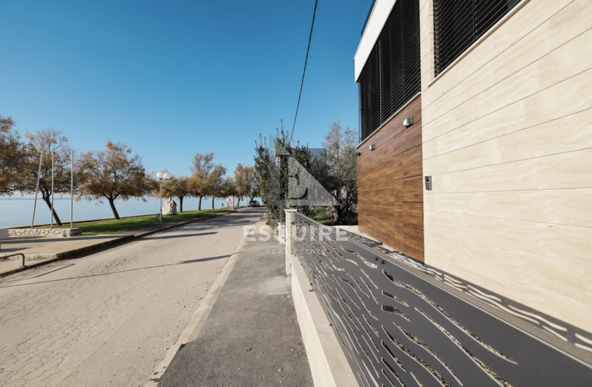 zadar - diklo - četverosobna vila 1. red do mora - 150m2 - slika 40