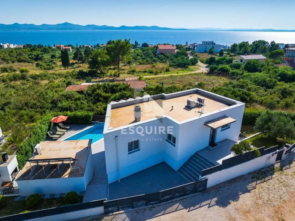 diklo - vila s bazenom i panoramskim pogledom na more i otoke - 200m2 - slika 12