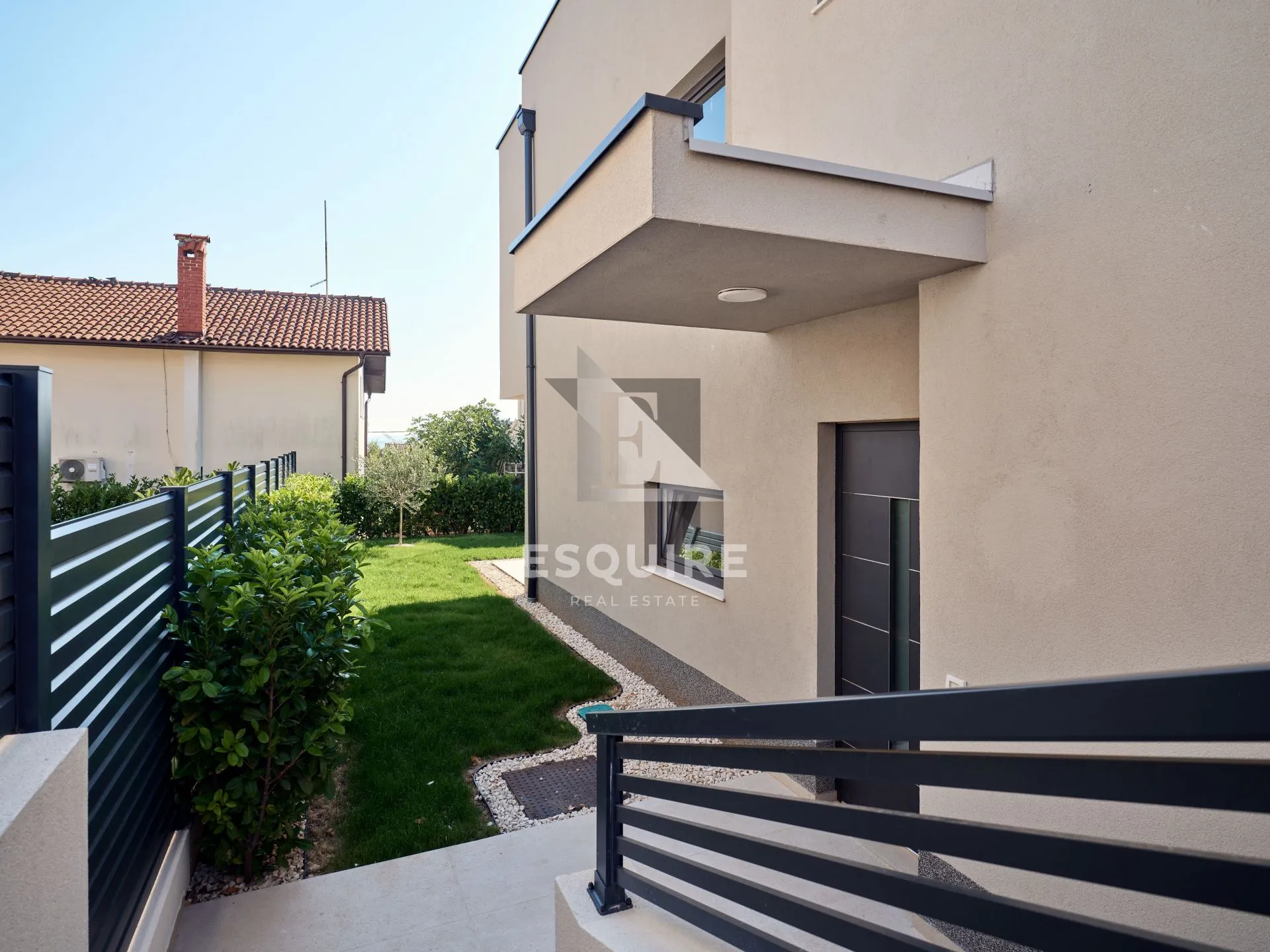 kožino - dvosoban apartman s2 s vrtom, potpuno opremljeno i namješteno - 87m2 - slika 22