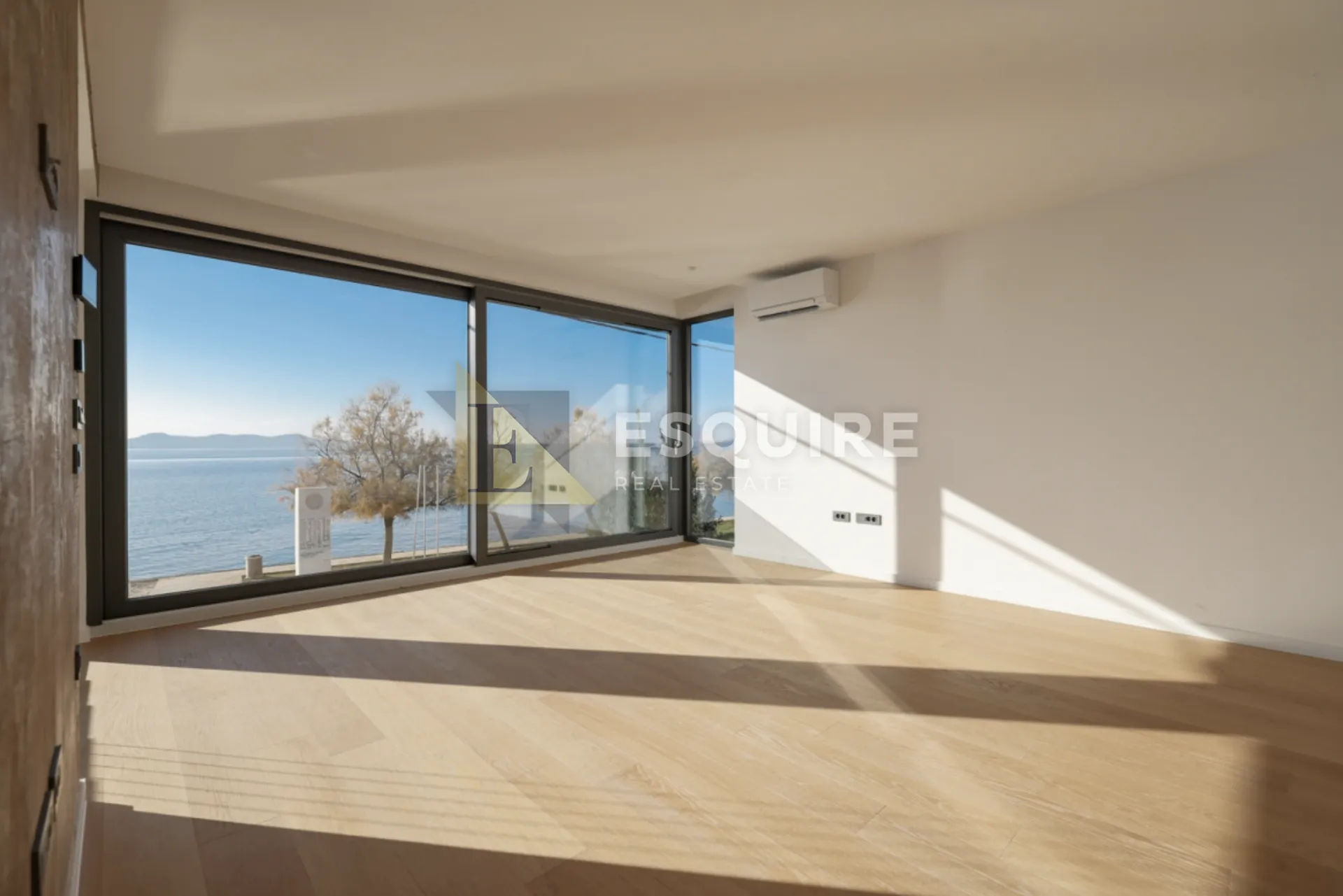 zadar - diklo - četverosobna vila 1. red do mora - 150m2 - slika 26