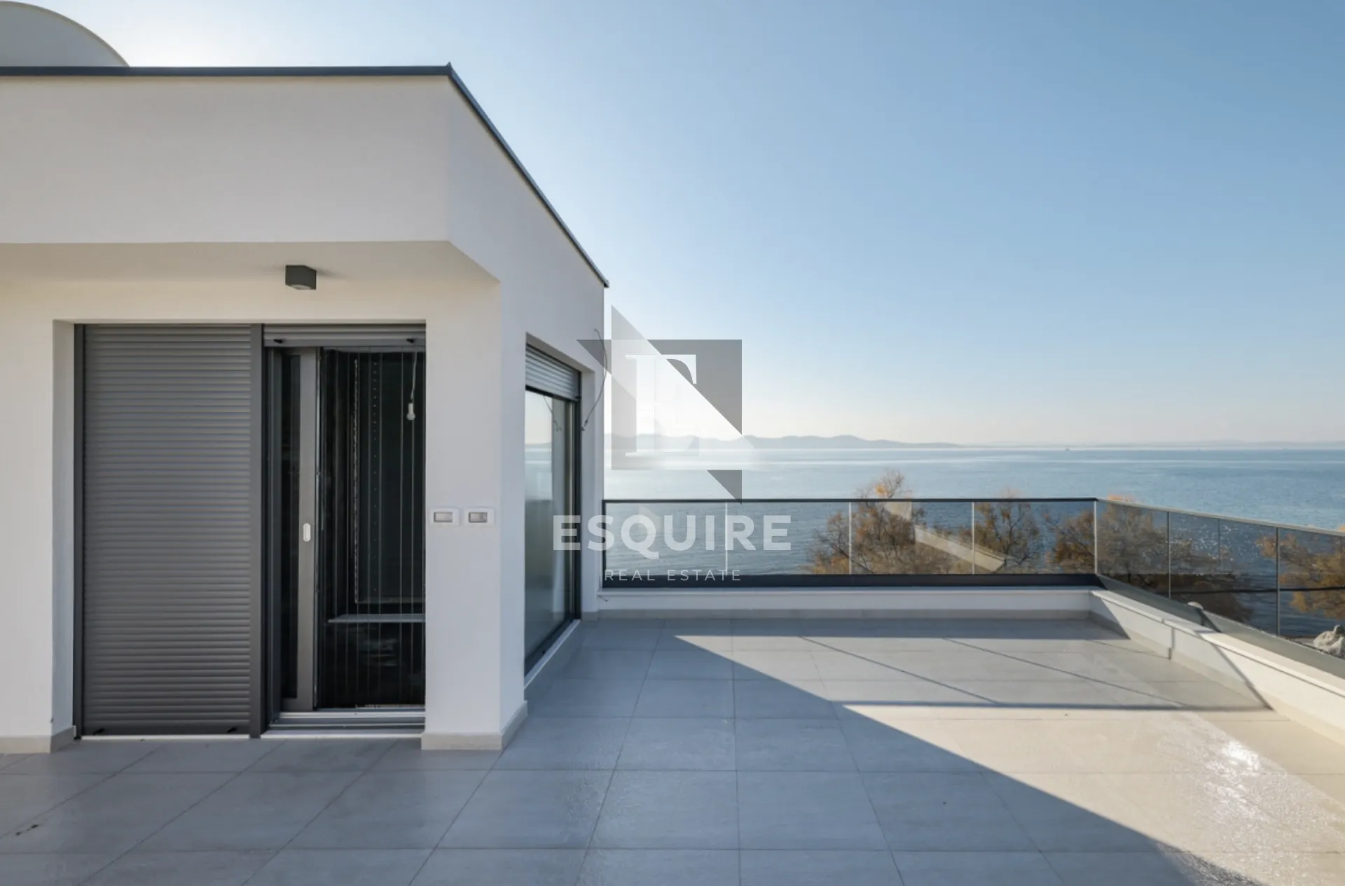 zadar - diklo - četverosobna vila 1. red do mora - 150m2 - slika 37