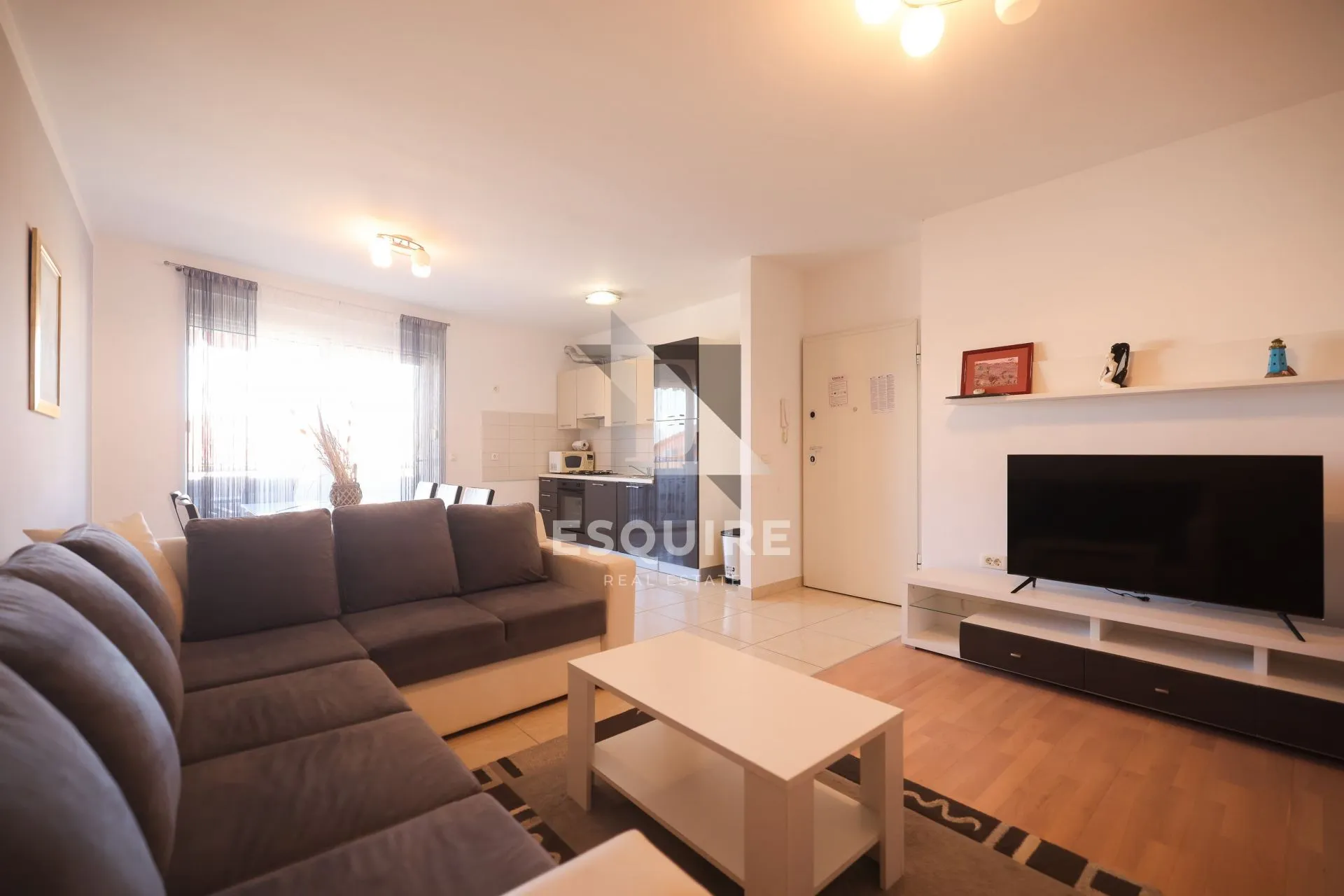 zaton - nin dvoetažni namješten apartman 135,37 m² - 250 m od mora! - slika 5