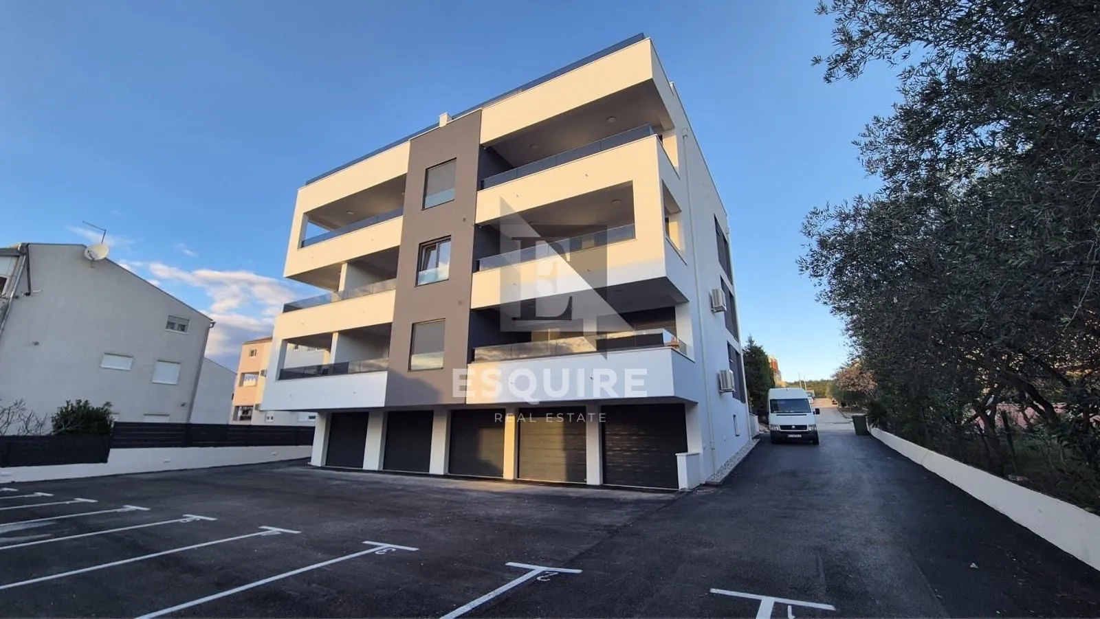 diklovac - luksuzan trosoban penthouse, garaža - 155m2 - slika 2