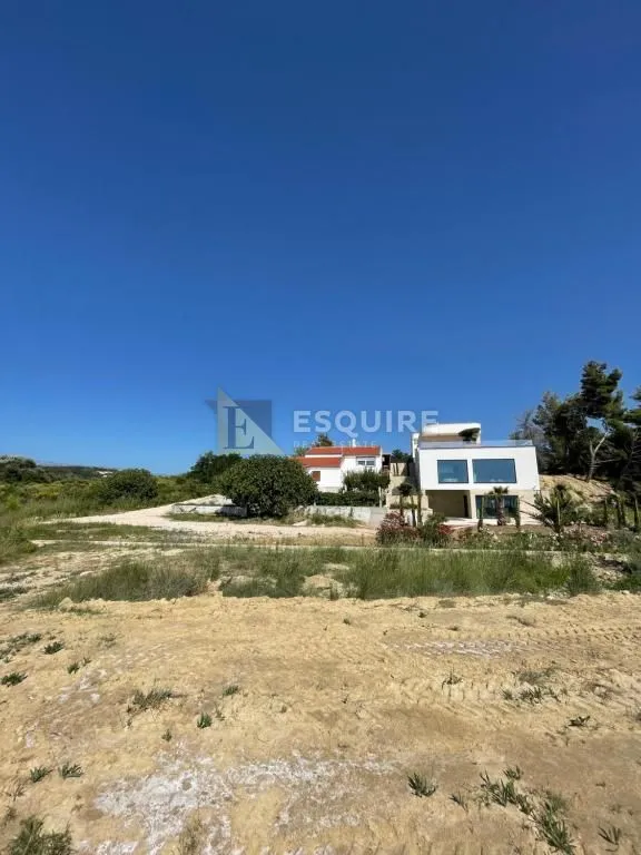 ljubač - samostojeća kuća s velikom okućnicom 1. red do mora - 702m2 - slika 25