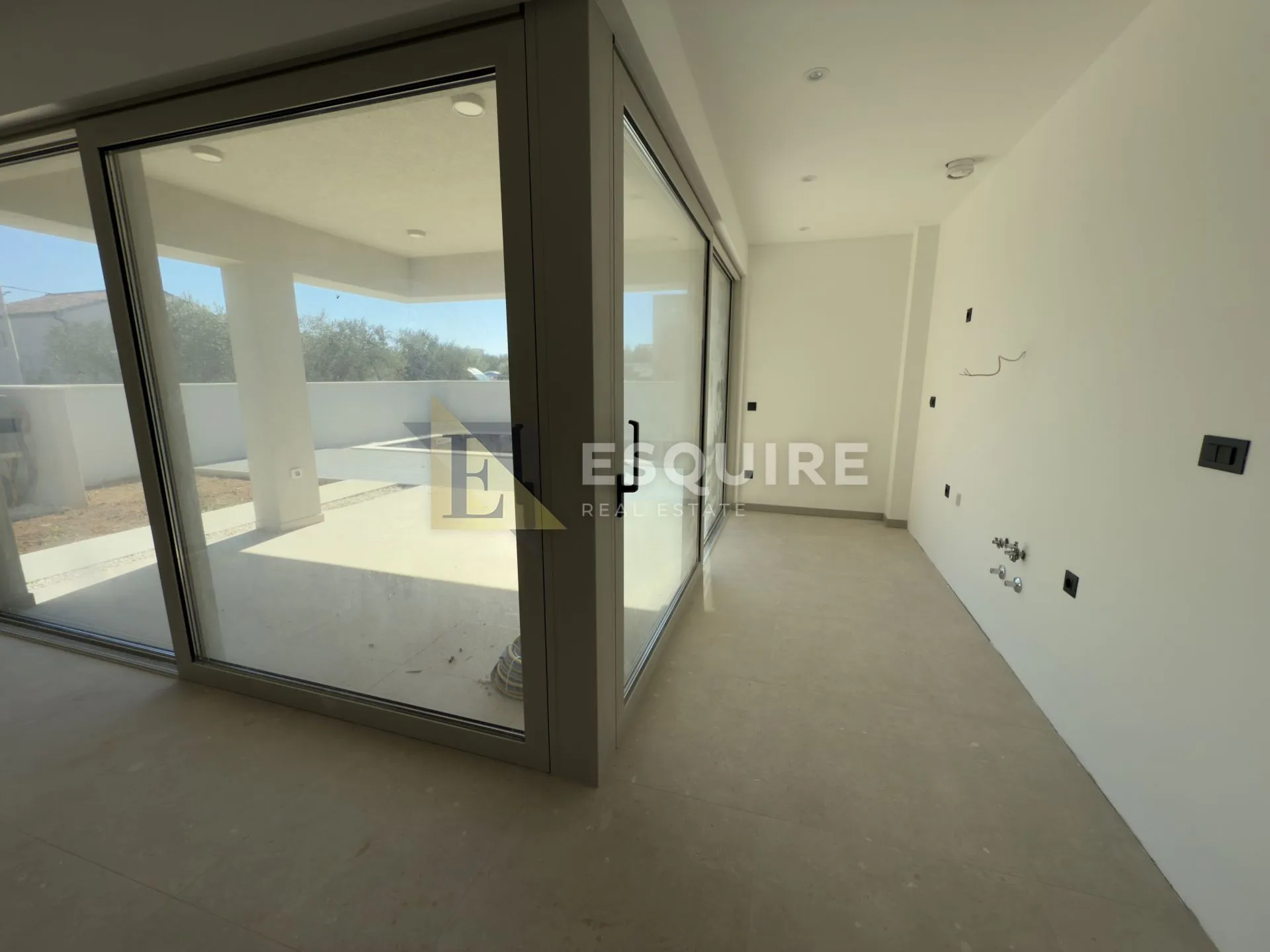 privlaka - predivna luksuzna duplex vila s bezenom!! - slika 23