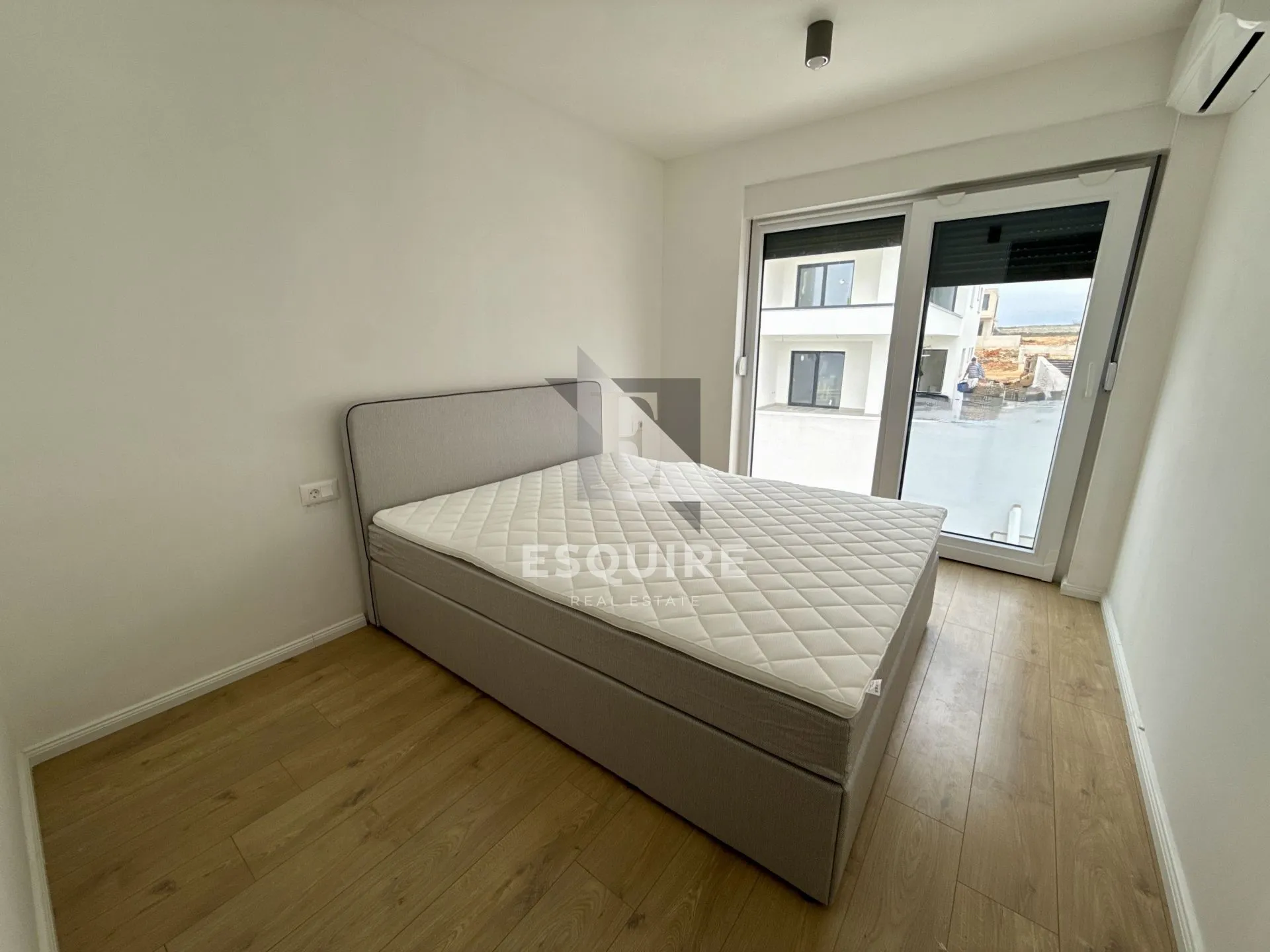 povljana - namještena duplex kuća s grijanim bazenom!! - slika 13