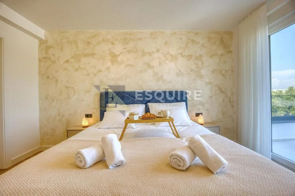 zaton - luksuzna četverosobna vila, 2 bazena - 234m2 - slika 19