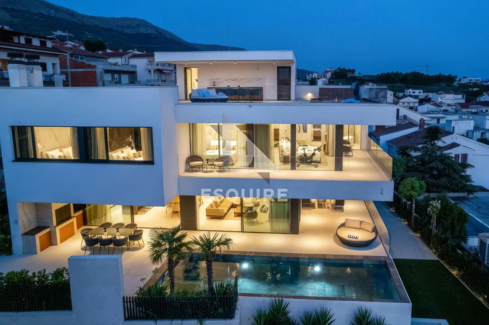 split - ekskluzivna vila s pogledom na more - slika 5