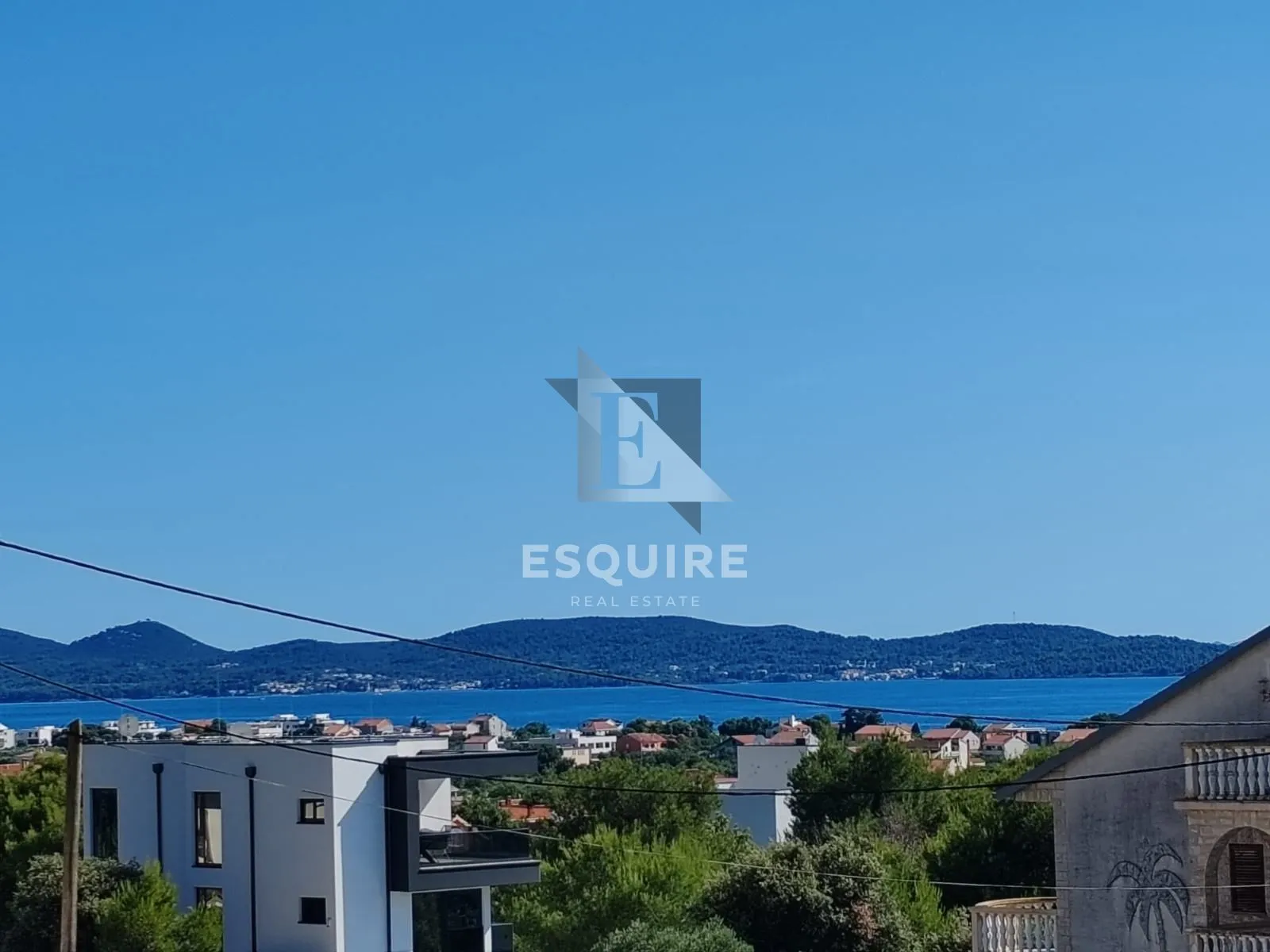 bibinje - prilika trosoban stan s 4 parkirna mjesta, mogućnost podjele u dva stana - 149m2 - slika 13