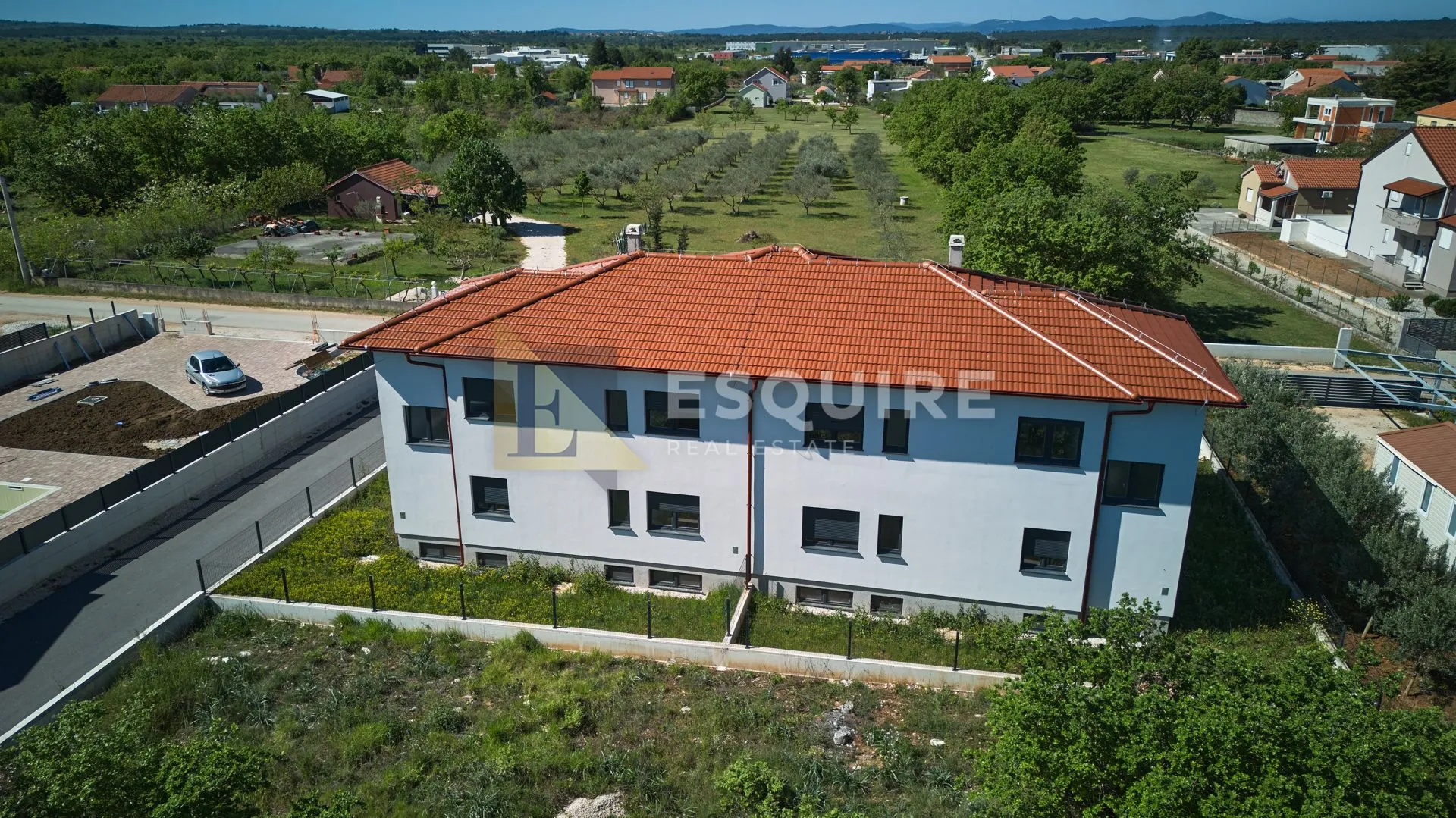 murvica - dvojna kuća, 5 soba, garaža - 241m2 - slika 3