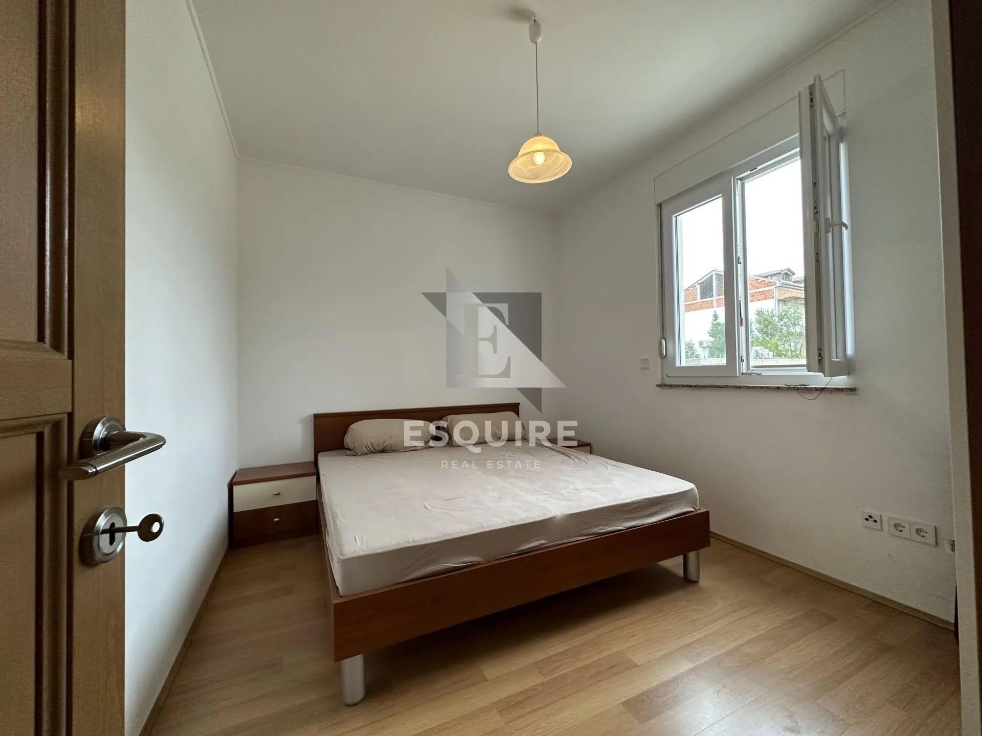 donja jagodnja - apartmanska kuća s bazenom - 540m2 - slika 21