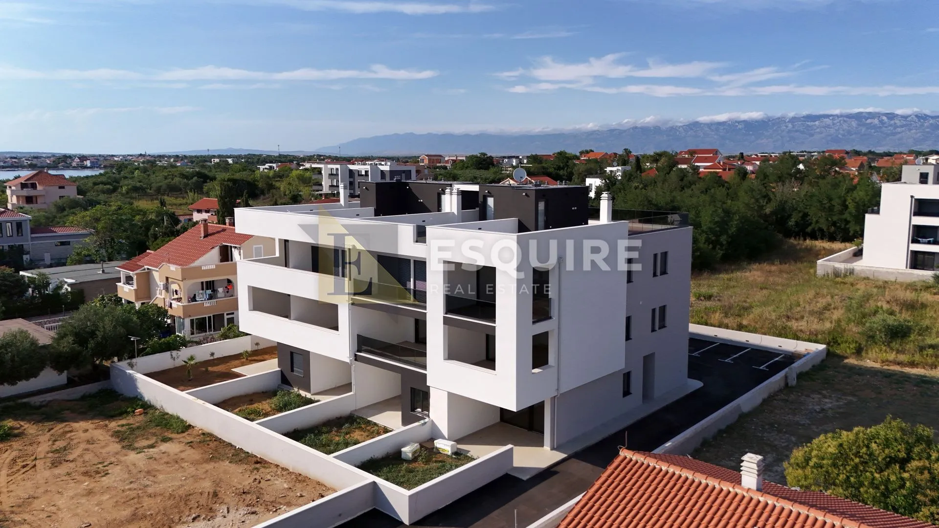 privlaka - dvosoban stan s3 s vrtom, useljivo- 88m2 - slika 9