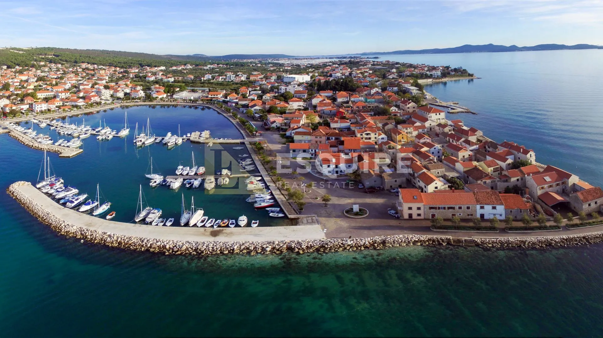 BIBINJE Građevinsko zemljište s projektom - 809m2