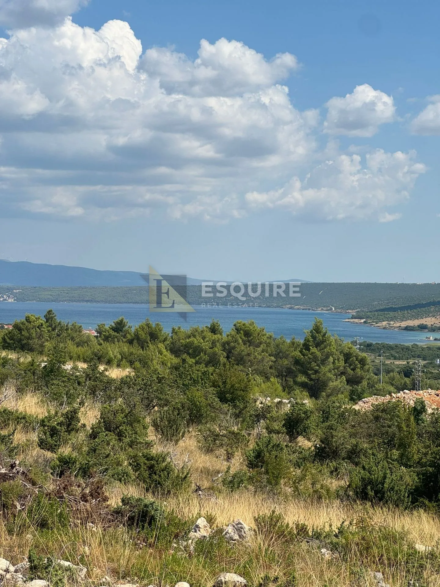 SLIVNICA - Građevinsko zemljište poslovno industrijske namjene od 2.170 m2!! - Slivnica, Posedarje